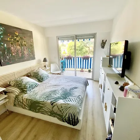 Apartment T3 *